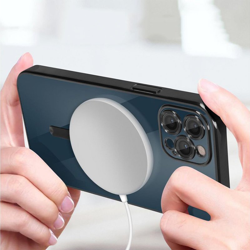 COOL Case for iPhone 16 Magnetic Silver Edge