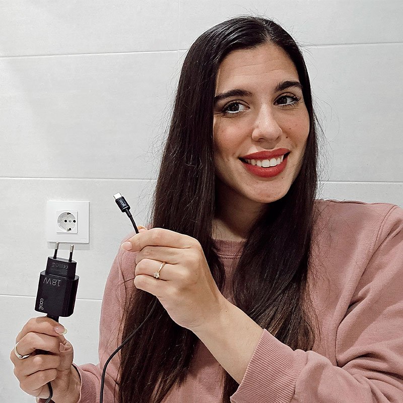 Universal 3Amp Type-C Connector Wall Charger (Fast Charging) COOL 2-in-1 Kit Black